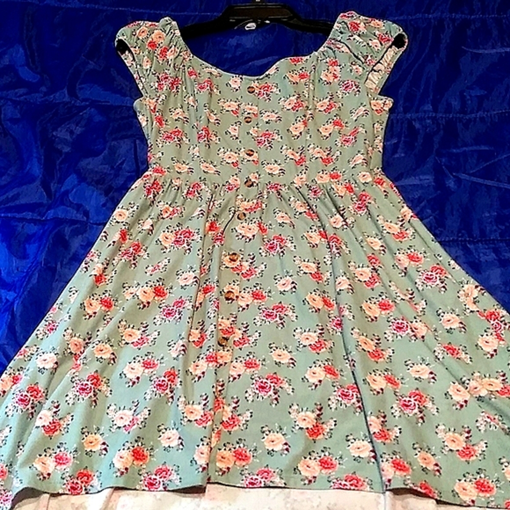 🦊3/$15🐿 - Picture 2 of 3